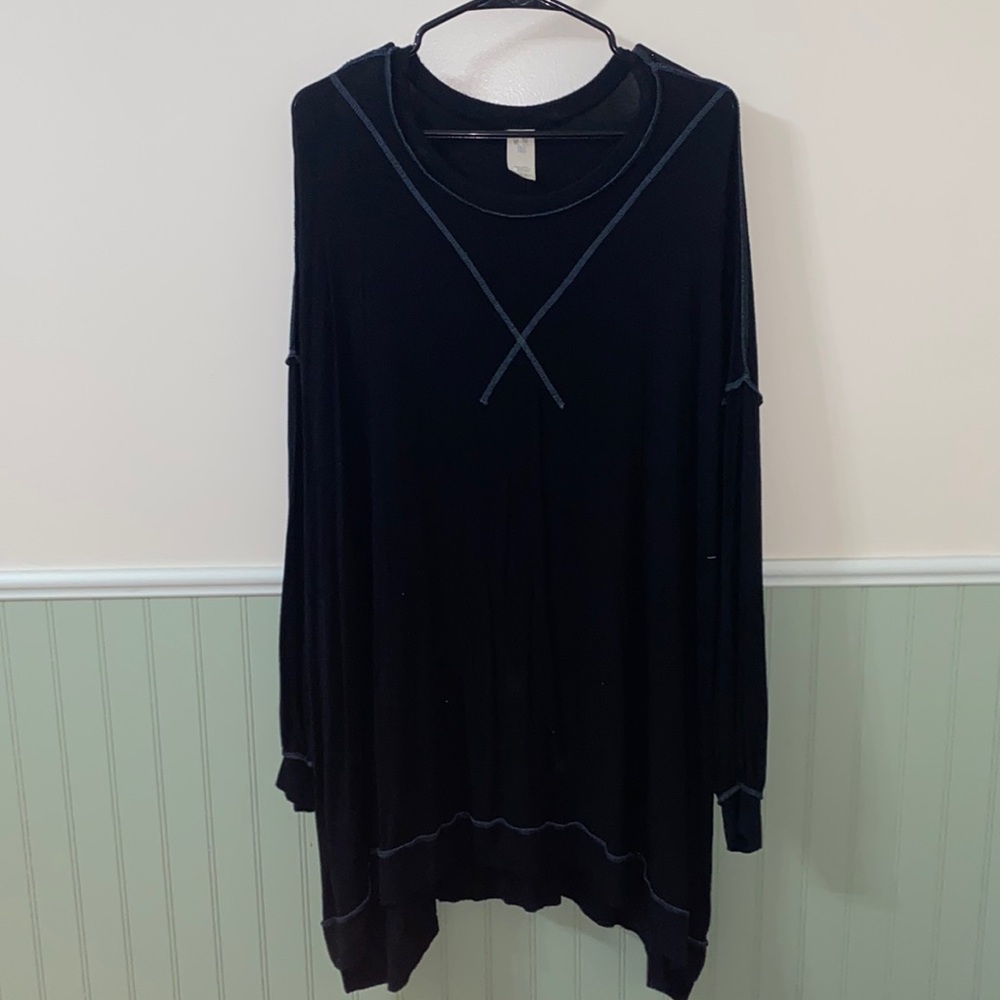 Black Oversized Free People Tunic || XS